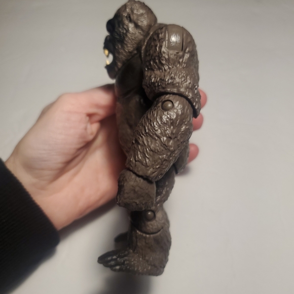 King Kong 2020 Playmates Action Figure Skull Island - Picture 5 of 10